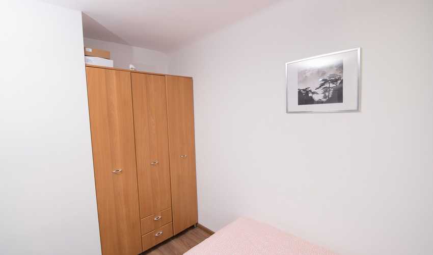 Apartament Rondo ONZ 6