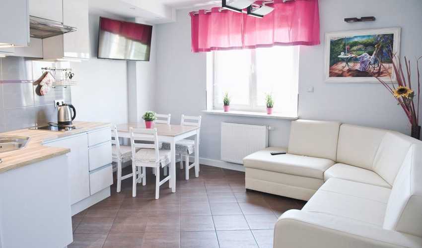 Apartament Saska Kępa 4